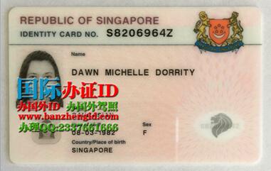 新加坡蓝色身份证，是持有外国国籍的永久居民，在身份证背面的国籍Nationality会注明那个国籍人